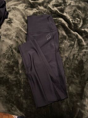 Peloton endurance light lace leggings - black